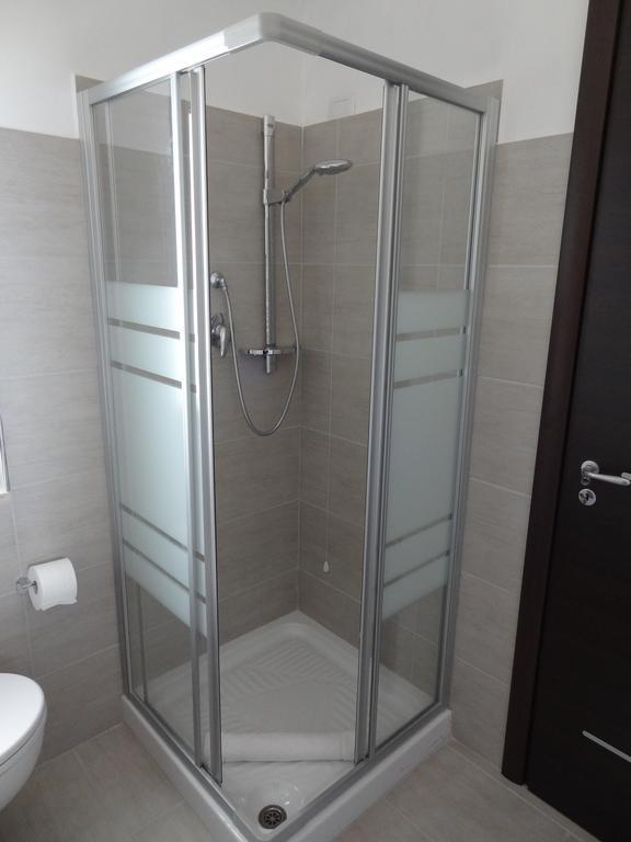 Affittacamere Rooms Di Matteo San Paolo di Iesi Ngoại thất bức ảnh