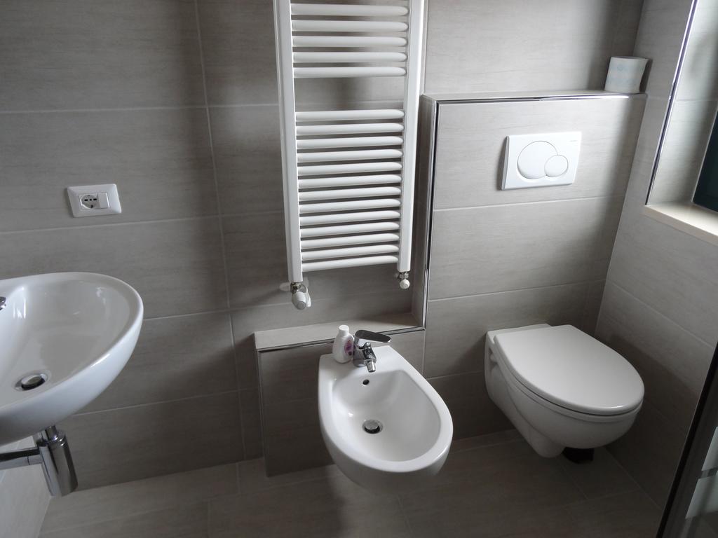 Affittacamere Rooms Di Matteo San Paolo di Iesi Ngoại thất bức ảnh