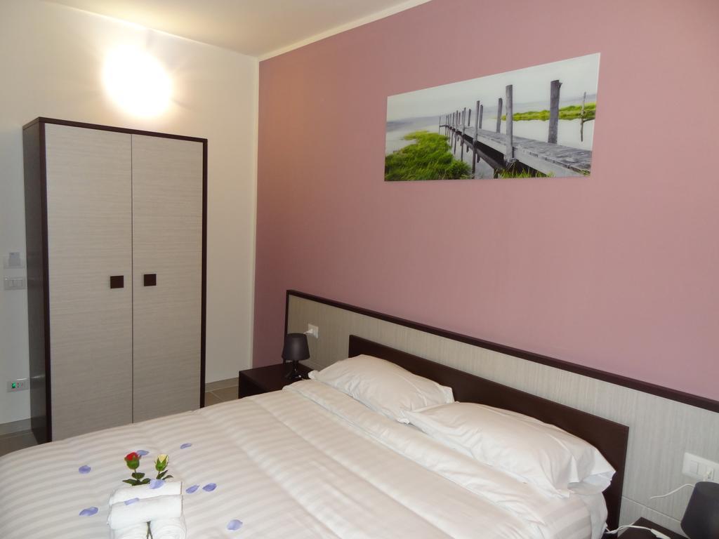 Affittacamere Rooms Di Matteo San Paolo di Iesi Ngoại thất bức ảnh