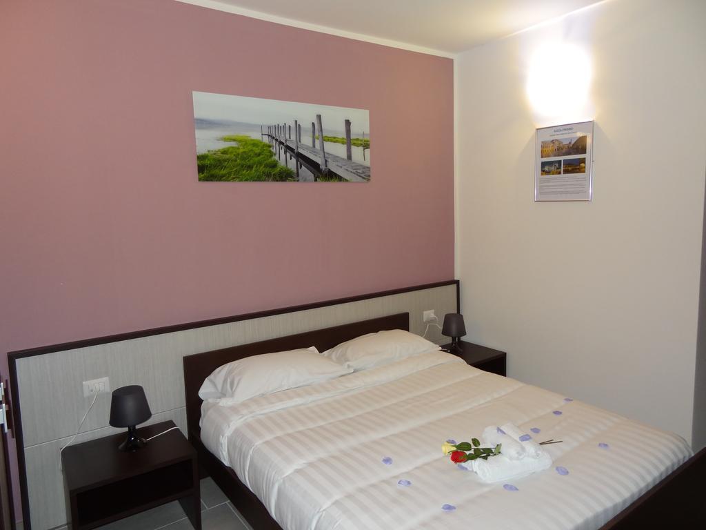 Affittacamere Rooms Di Matteo San Paolo di Iesi Ngoại thất bức ảnh