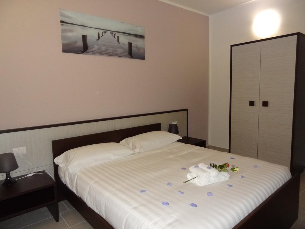 Affittacamere Rooms Di Matteo San Paolo di Iesi Ngoại thất bức ảnh